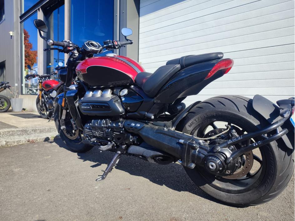 TRIUMPH ROCKET 3 R