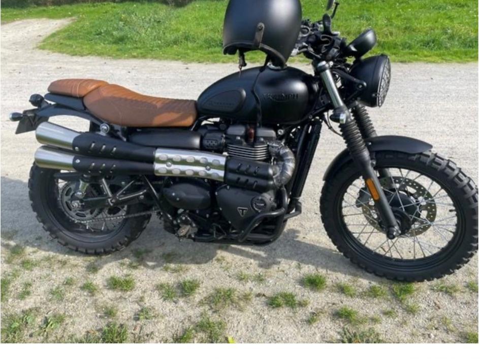 TRIUMPH SCRAMBLER 900