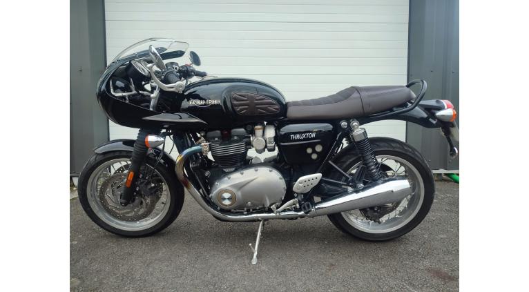 TRIUMPH THRUXTON 1200