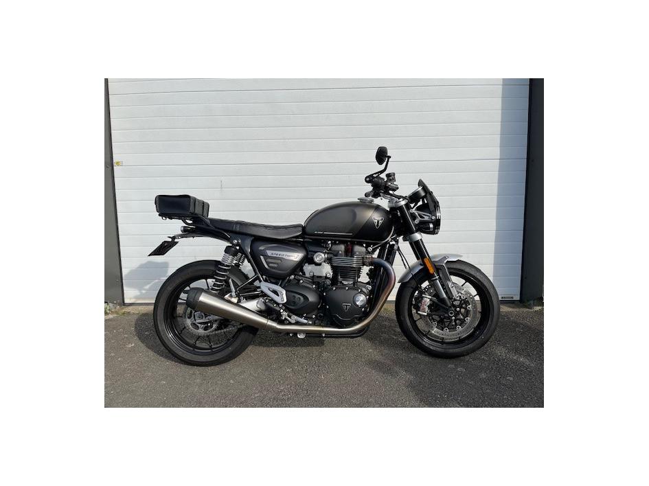 TRIUMPH SPEED TWIN 1200