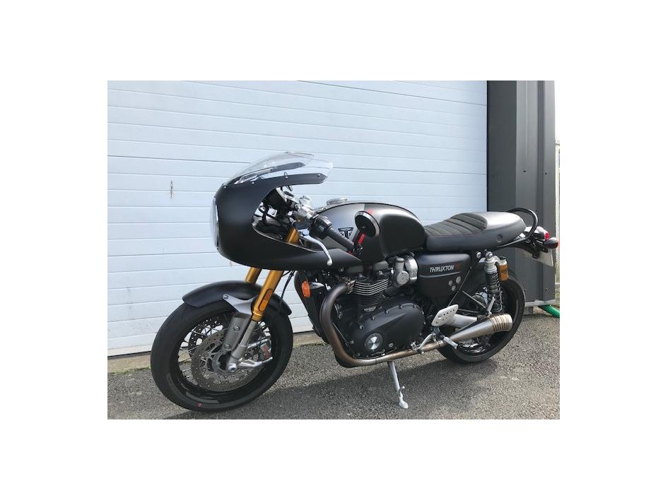 TRIUMPH THRUXTON 1200 RS