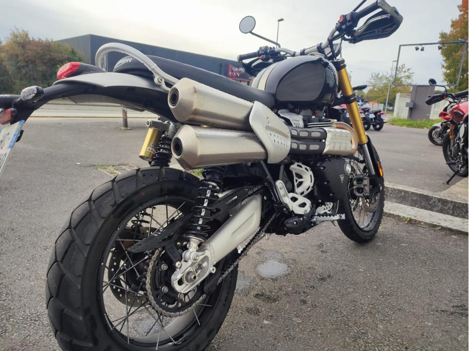 TRIUMPH SCRAMBLER 1200 XE