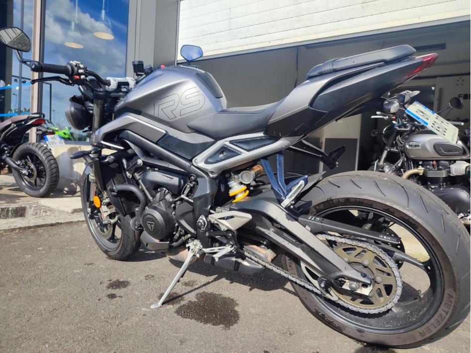 TRIUMPH STREET TRIPLE 765 RS
