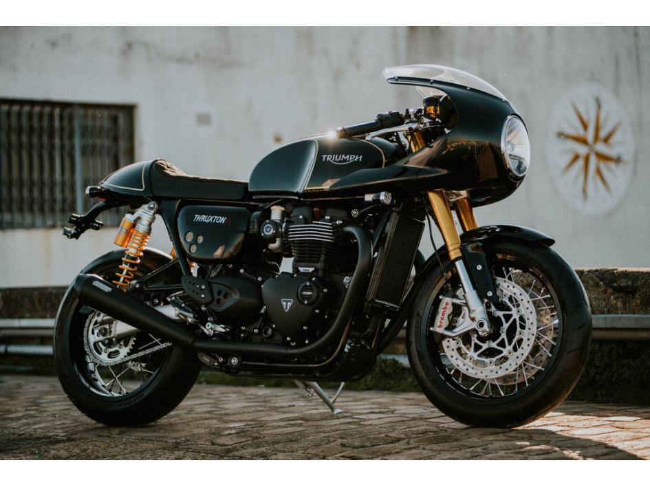 1200 THRUXTON-R FULL BLACK BEAUTY