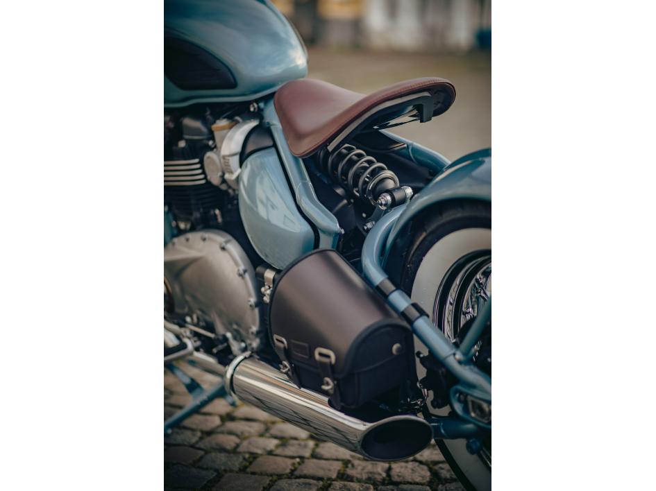 BOBBER (THUNDERBIRD 1949)
