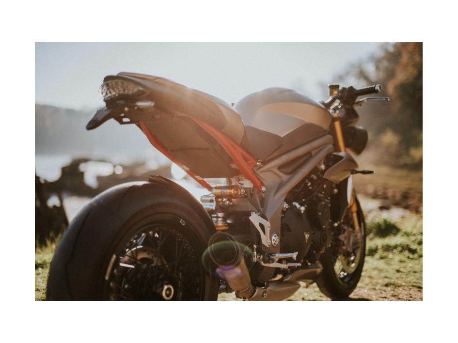 SPEED TRIPLE R TITANIUM SPOKED WHEELS