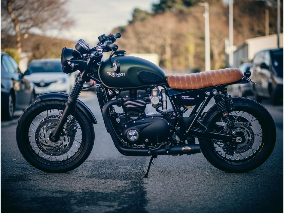 T120 STREET SCRAMBLER