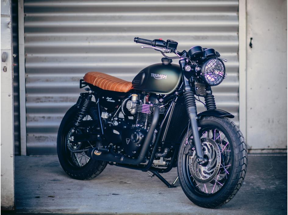 T120 STREET SCRAMBLER